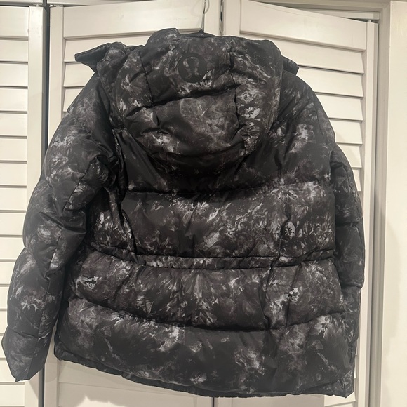 Lululemon Wunder Puff Cropped Jacket Aquila Sz 4 - Picture 11 of 11